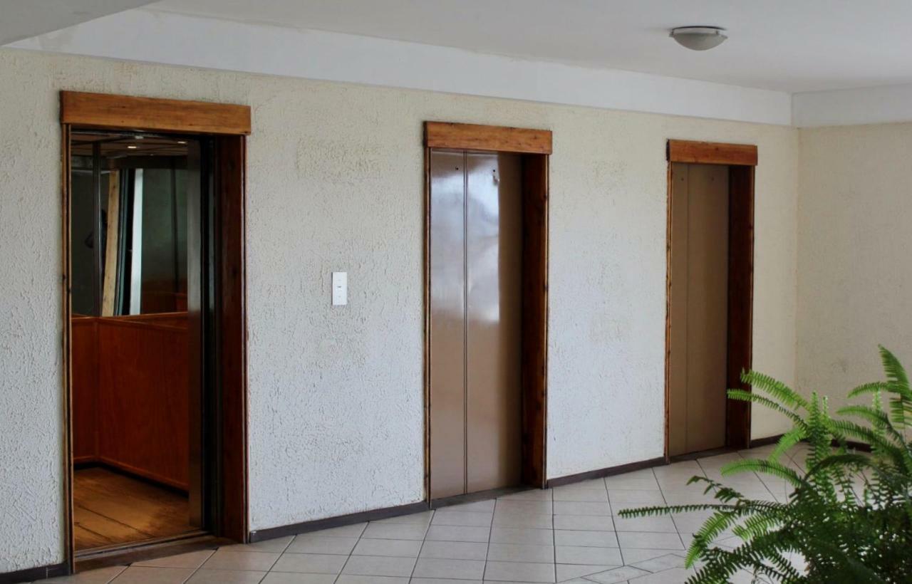 Departamento En El Centro De Bariloche Apartman Kültér fotó